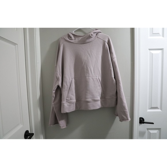 ALO Yoga Low Key WIde Sleeve Cropped Hoodie Raw Hem Lavender Purple Lounge Top - Picture 1 of 7